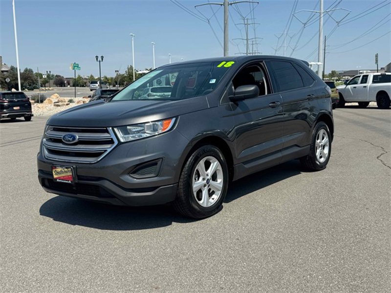 Used 2018 Ford Edge SE image 1