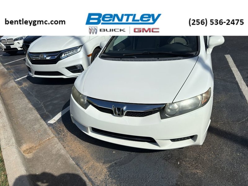 Used 2010 Honda Civic LX image 1