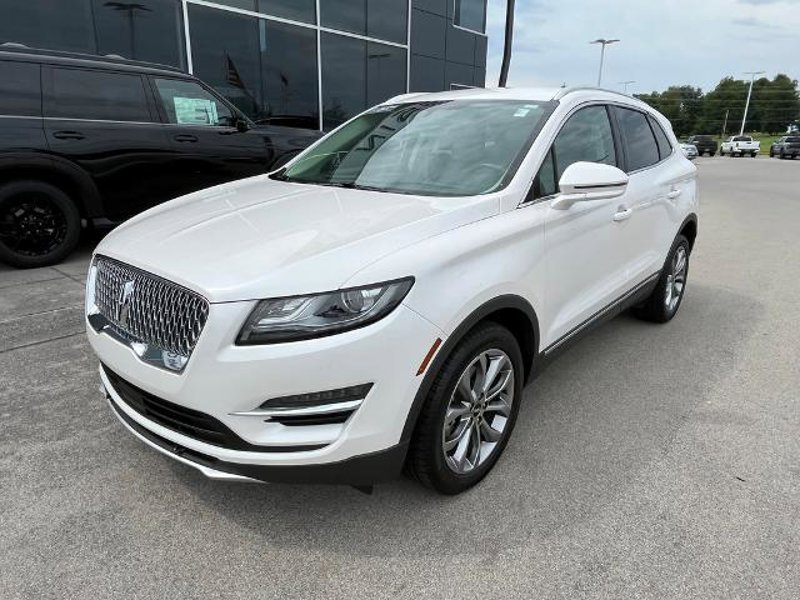Used 2019 Lincoln MKC Select w/ Select Plus Package image 1
