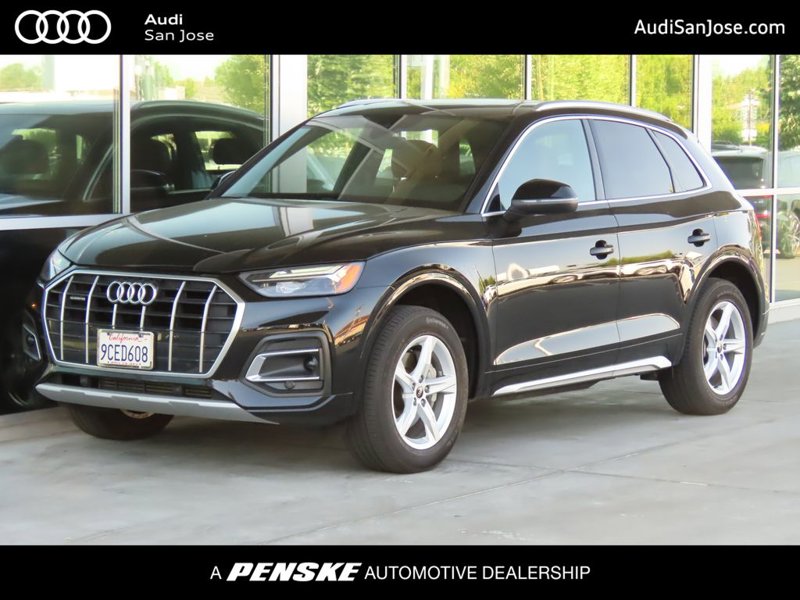 Certified 2022 Audi Q5 2.0T Premium w/ Convenience Package image 1