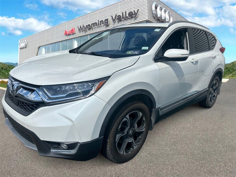 Used 2018 Honda CR-V Touring image 1
