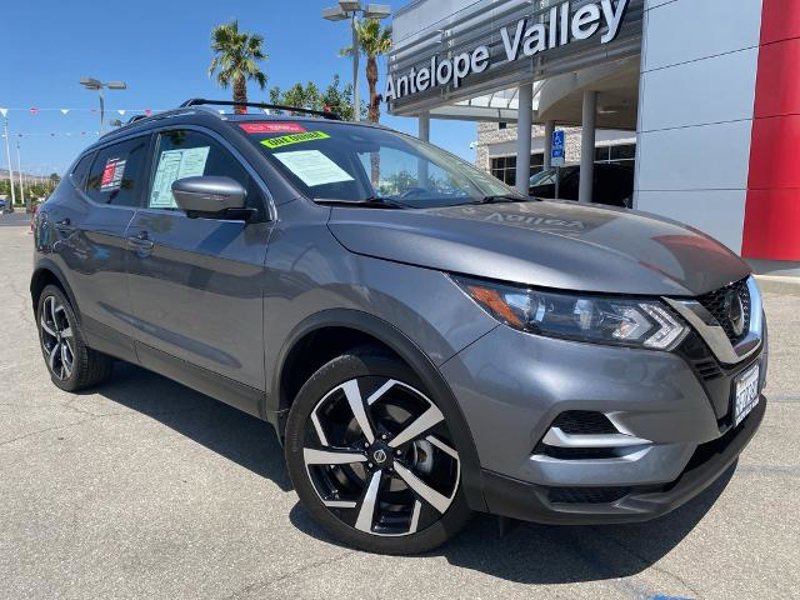 Certified 2022 Nissan Rogue Sport SL image 1
