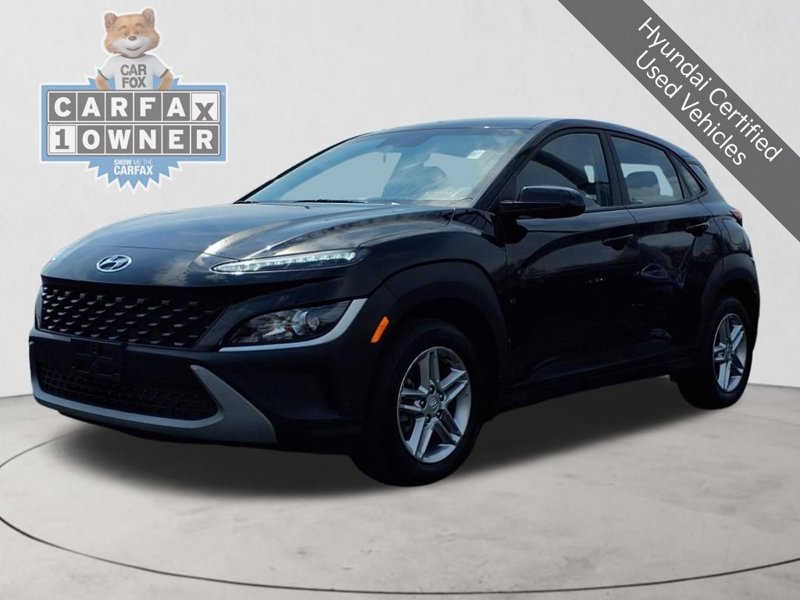 Certified 2022 Hyundai Kona SE w/ Winter Weather Package image 1