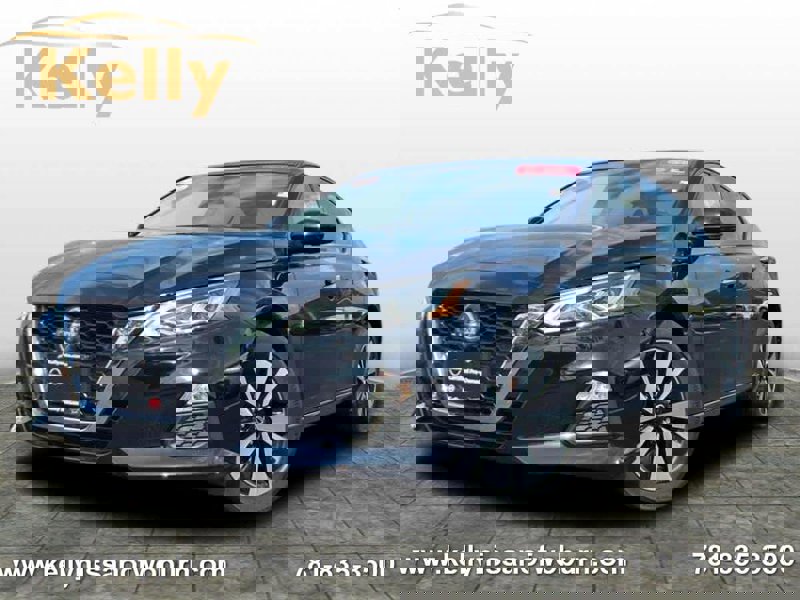 Certified 2022 Nissan Altima 2.5 SV image 1