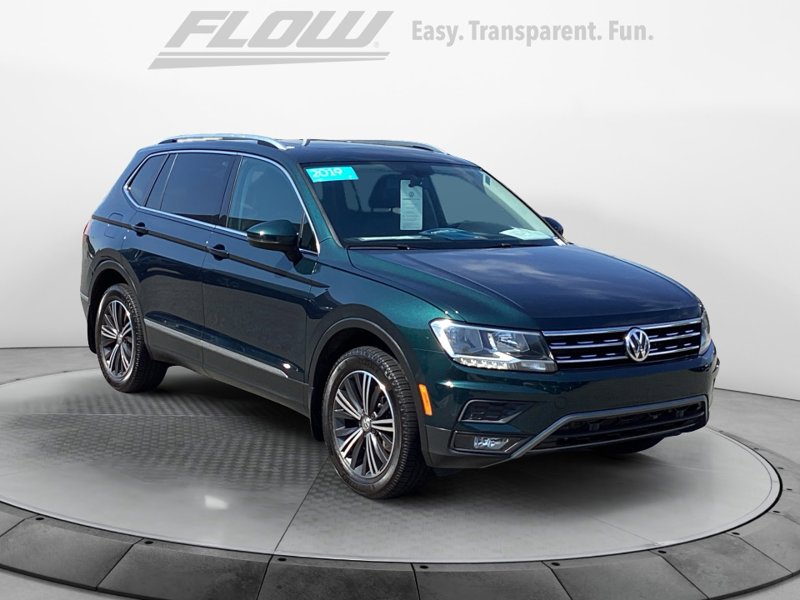 Used 2019 Volkswagen Tiguan SEL image 1