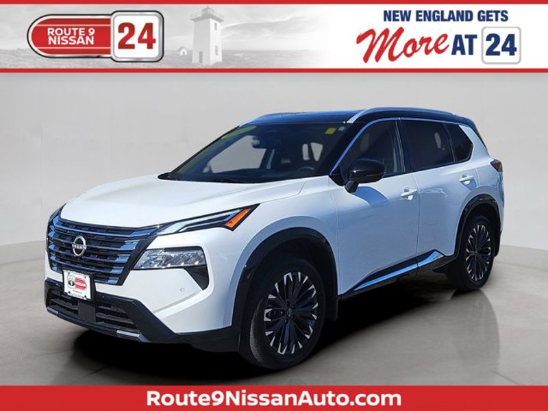 Certified 2024 Nissan Rogue Platinum w/ Platinum Premium Package image 1