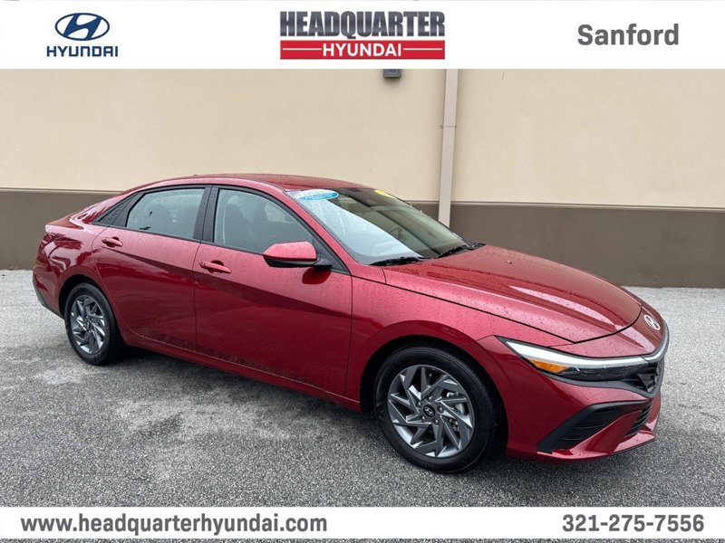 Certified 2024 Hyundai Elantra SEL image 1