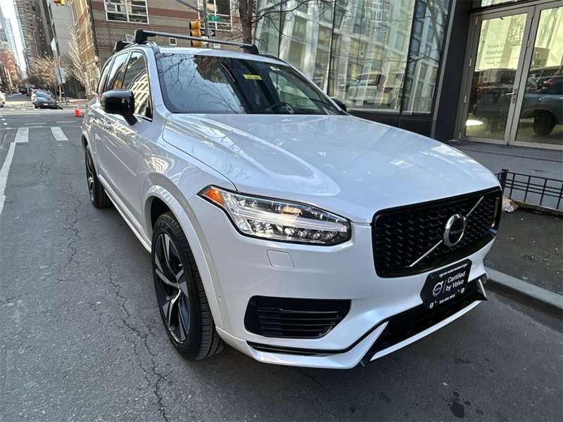 Certified 2022 Volvo XC90 T8 R-Design w/ Advanced Package image 1