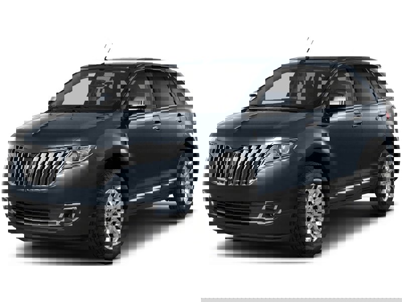 Used 2013 Lincoln MKX FWD image 1