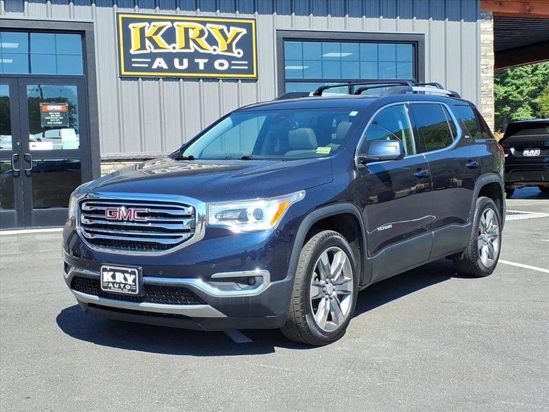 Used 2017 GMC Acadia SLT image 1