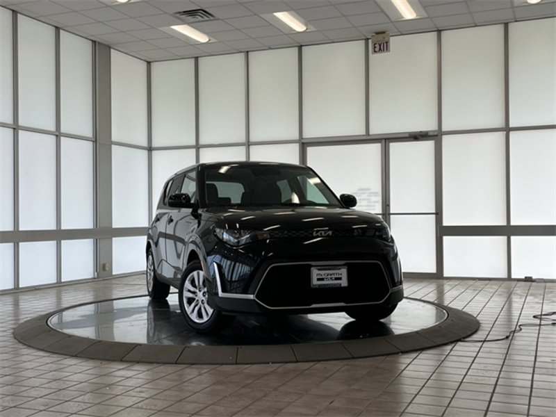 Certified 2023 Kia Soul LX image 1