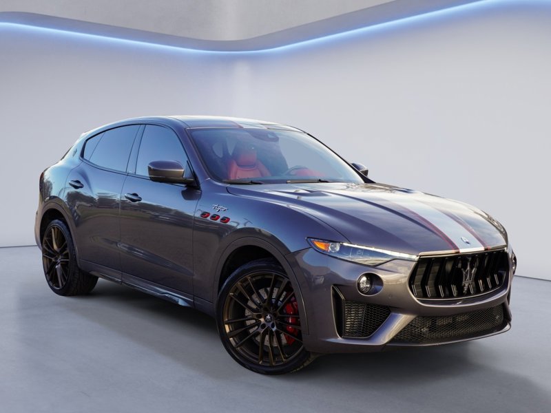 Certified 2022 Maserati Levante Trofeo image 1