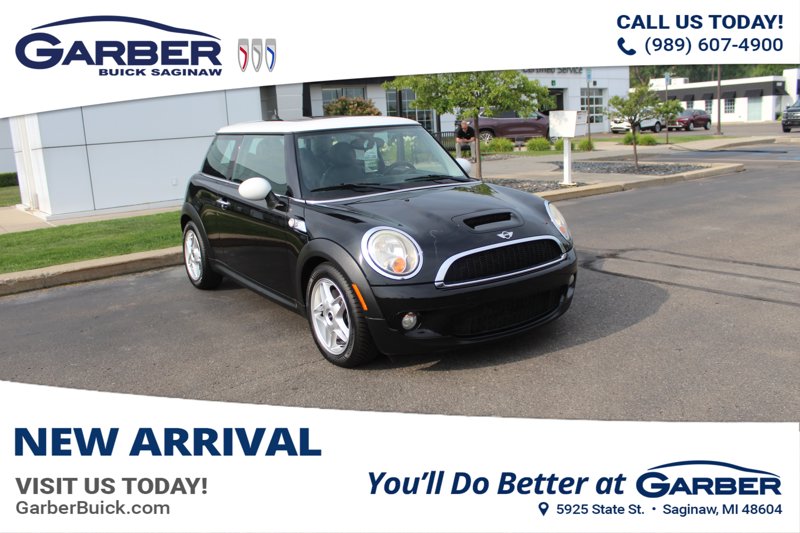 Used 2010 MINI Cooper S image 1