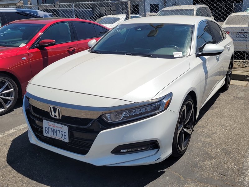 Used 2018 Honda Accord Sport image 1