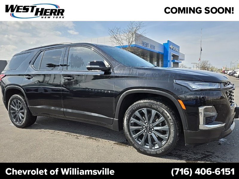 Certified 2023 Chevrolet Traverse RS image 1