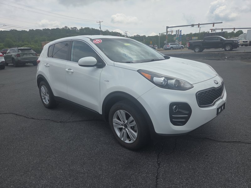 Used 2019 Kia Sportage LX image 1