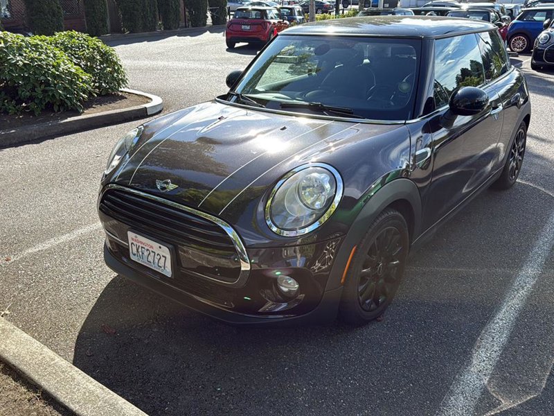 Used 2016 MINI Cooper 2-Door Hardtop image 1