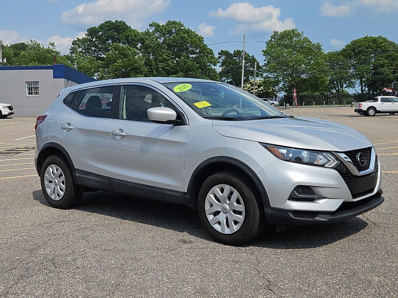 Certified 2020 Nissan Rogue Sport S image 1