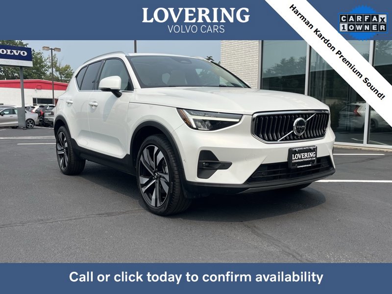 Certified 2024 Volvo XC40 B5 Plus w/ Protection Package Premier image 1