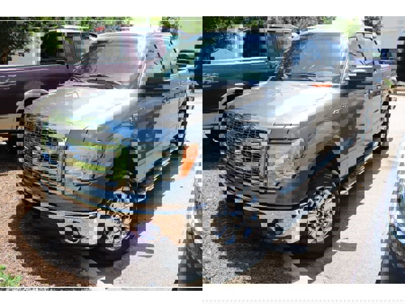 Used 2014 Ford F150 XLT w/ XLT Chrome Package image 1