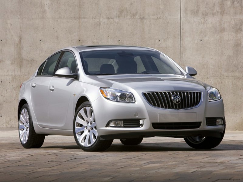 Used 2012 Buick Regal Leather image 1