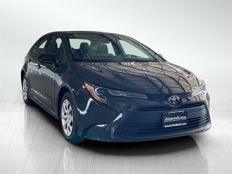 Certified 2025 Toyota Corolla LE image 1