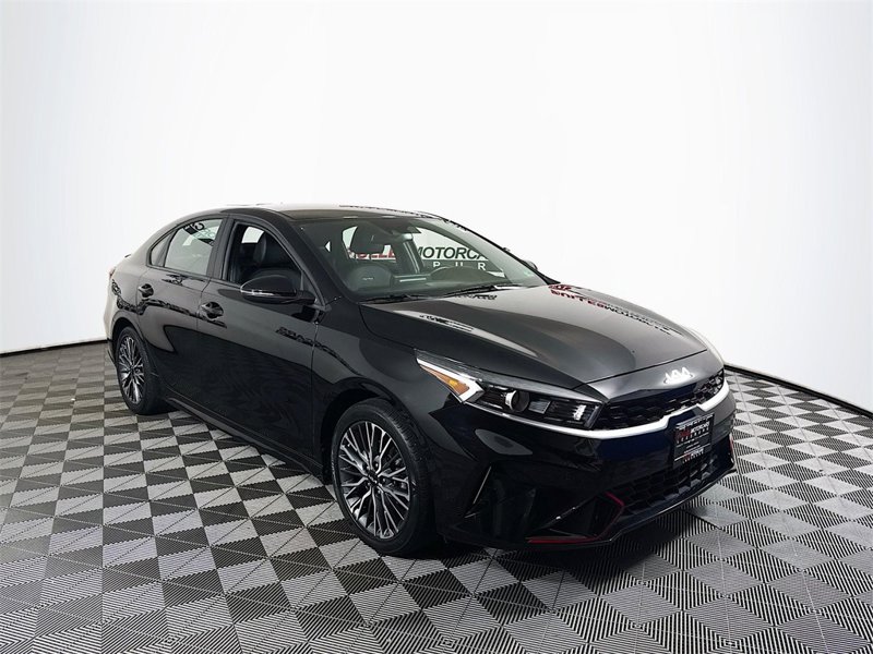 Certified 2023 Kia Forte GT-Line image 1