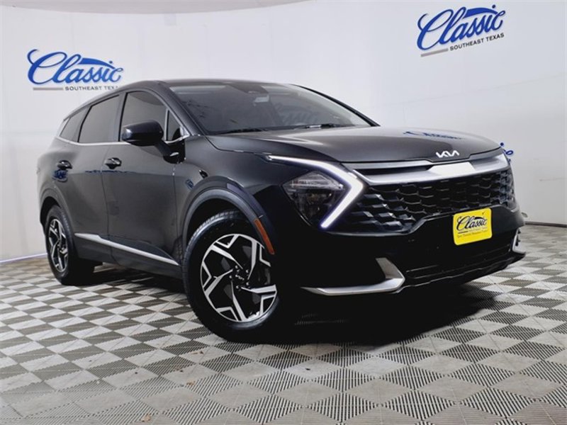 Certified 2023 Kia Sportage LX image 1