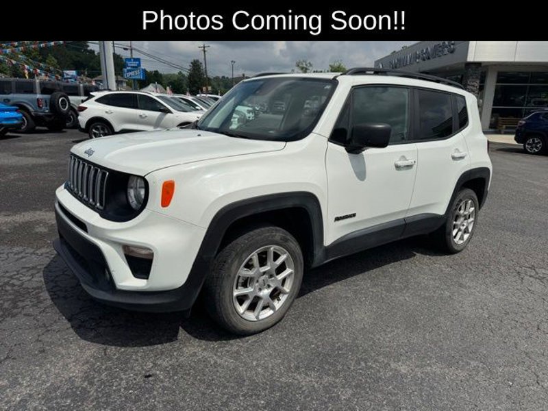 Used 2022 Jeep Renegade Latitude image 1