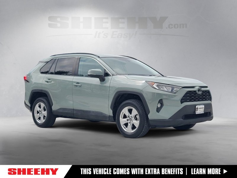 Used 2019 Toyota RAV4 XLE image 1