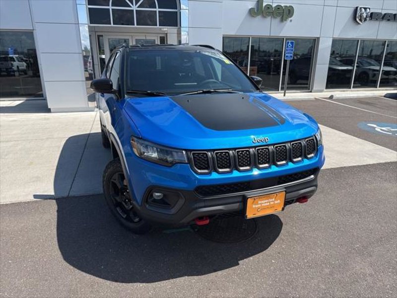 Certified 2023 Jeep Compass Trailhawk w/ Trailhawk Convenience Group image 1