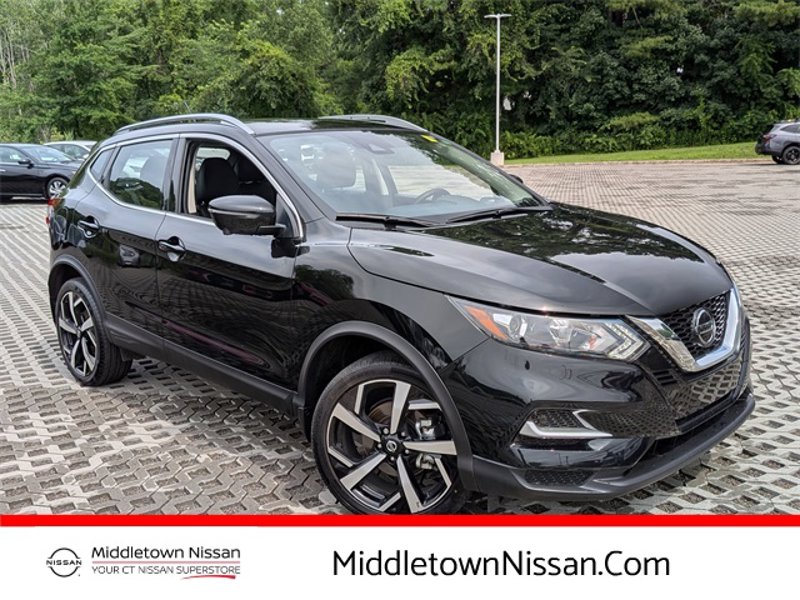 Certified 2022 Nissan Rogue Sport SL image 1