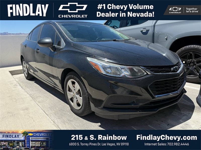 Used 2018 Chevrolet Cruze LS image 1