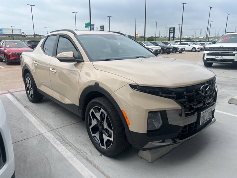 Certified 2022 Hyundai Santa Cruz Limited image 1