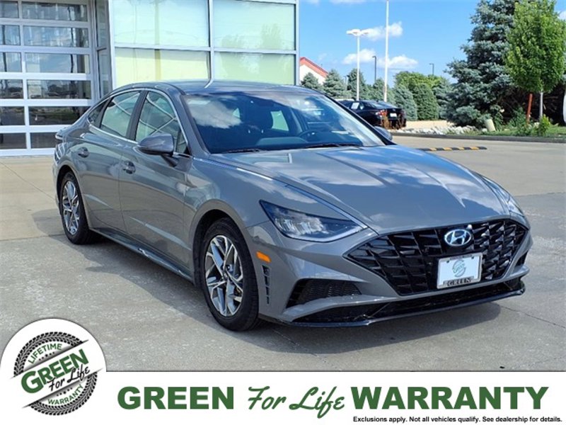 Certified 2022 Hyundai Sonata SEL image 1