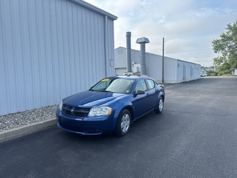 Used 2010 Dodge Avenger SXT image 1