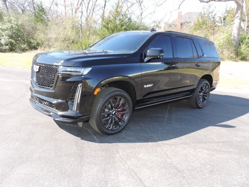 Certified 2024 Cadillac Escalade V w/ LPO, ONYX Package image 1