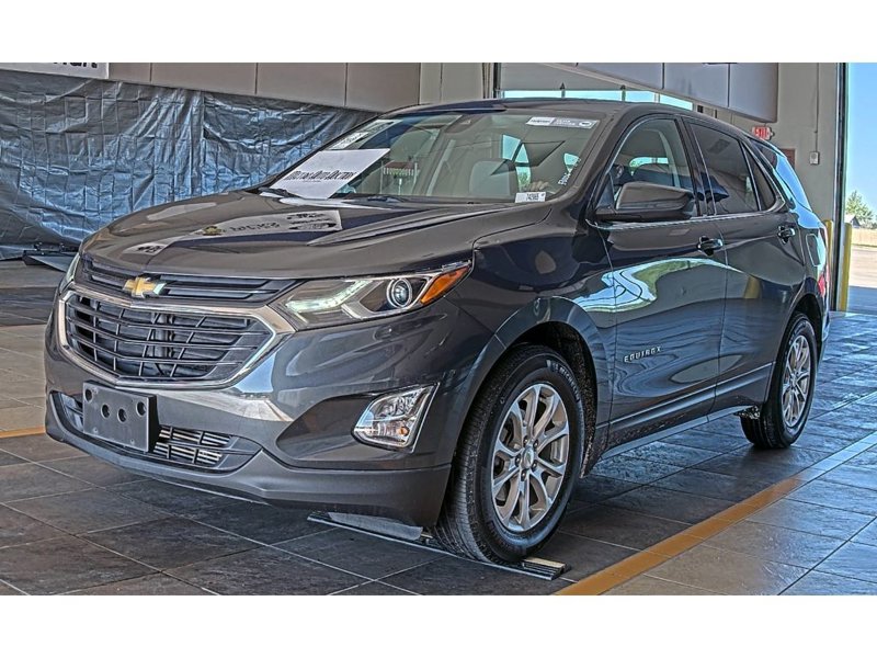 Used 2020 Chevrolet Equinox LT w/ Driver Convenience Package image 1