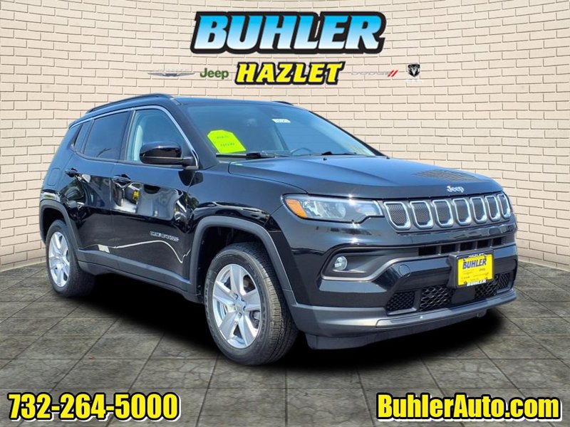 Certified 2022 Jeep Compass Latitude w/ Convenience Group image 1