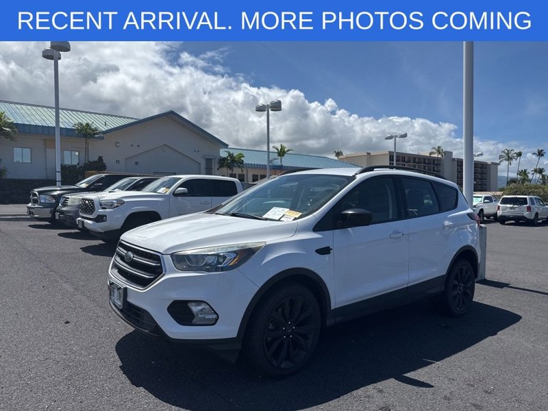 Used 2019 Ford Escape SE image 1