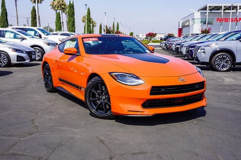 Certified 2024 Nissan Z Performance w/ Heritage Edition image 1