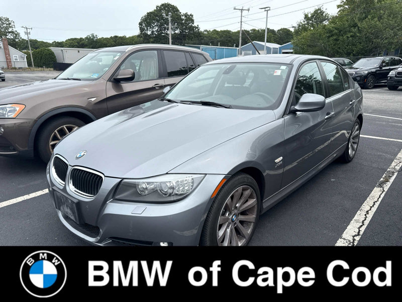 Used 2011 BMW 328i xDrive Sedan image 1