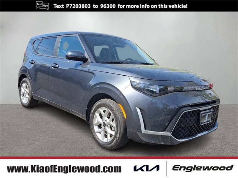 Certified 2023 Kia Soul LX w/ LX Technology Package image 1