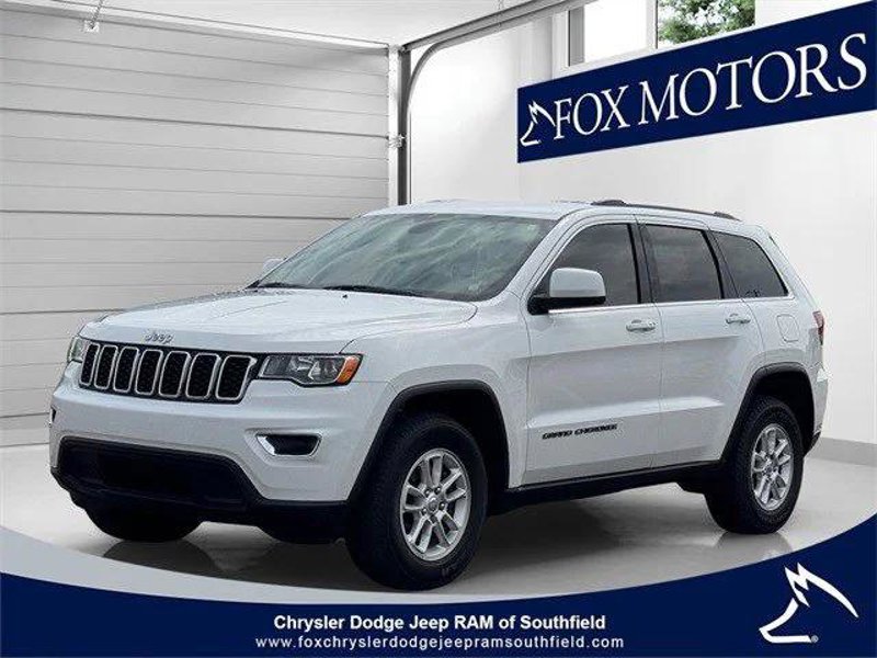 Certified 2020 Jeep Grand Cherokee Laredo image 1