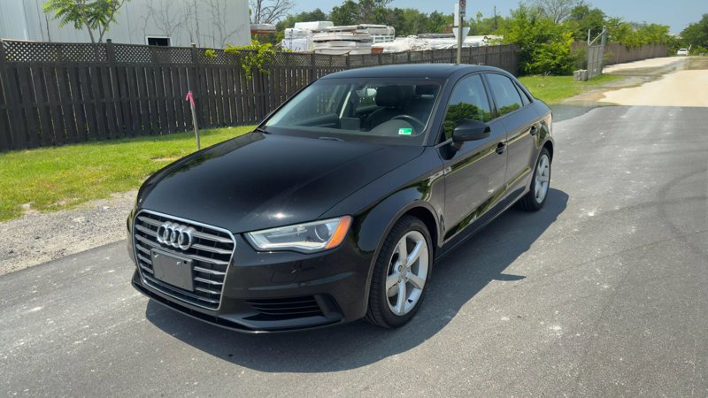 Used 2015 Audi A3 1.8T Premium image 1