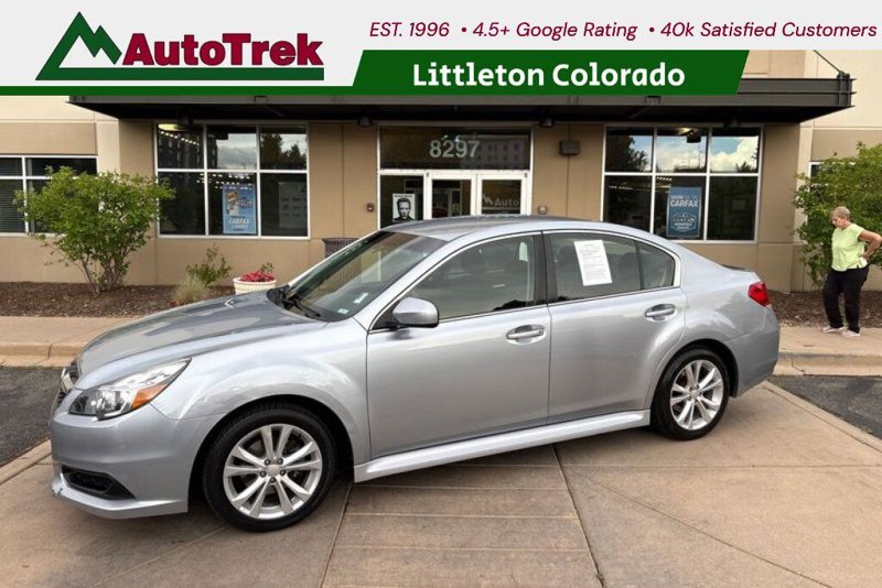 Used 2013 Subaru Legacy 2.5i Premium w/ All-Weather Pkg image 1