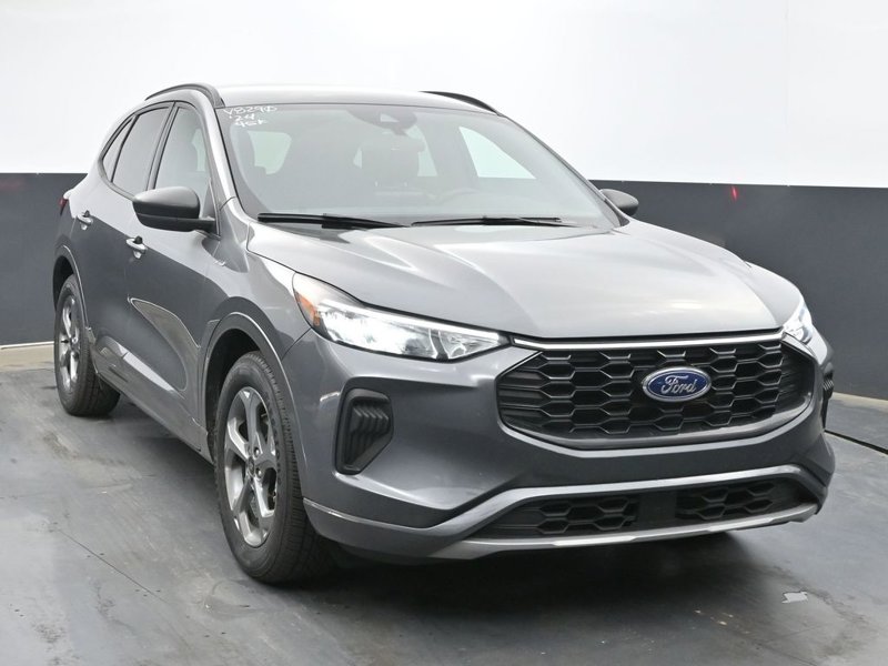 Used 2024 Ford Escape ST-Line image 1