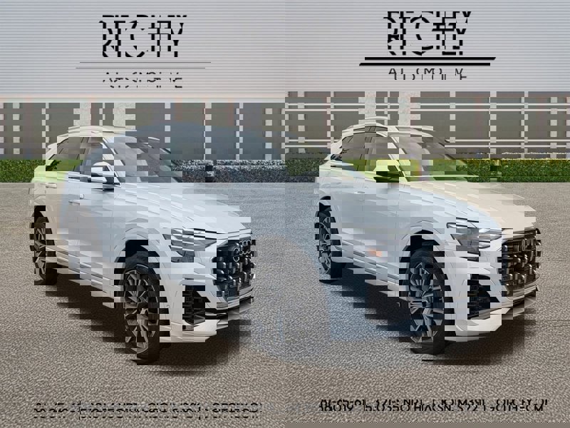 Certified 2025 Audi Q8 Premium Plus image 1