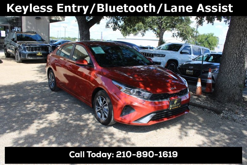 Certified 2024 Kia Forte LXS image 1