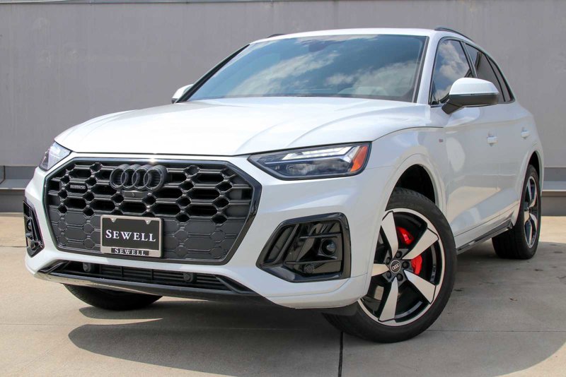 Certified 2024 Audi Q5 2.0T Premium Plus w/ Premium Plus Package image 1